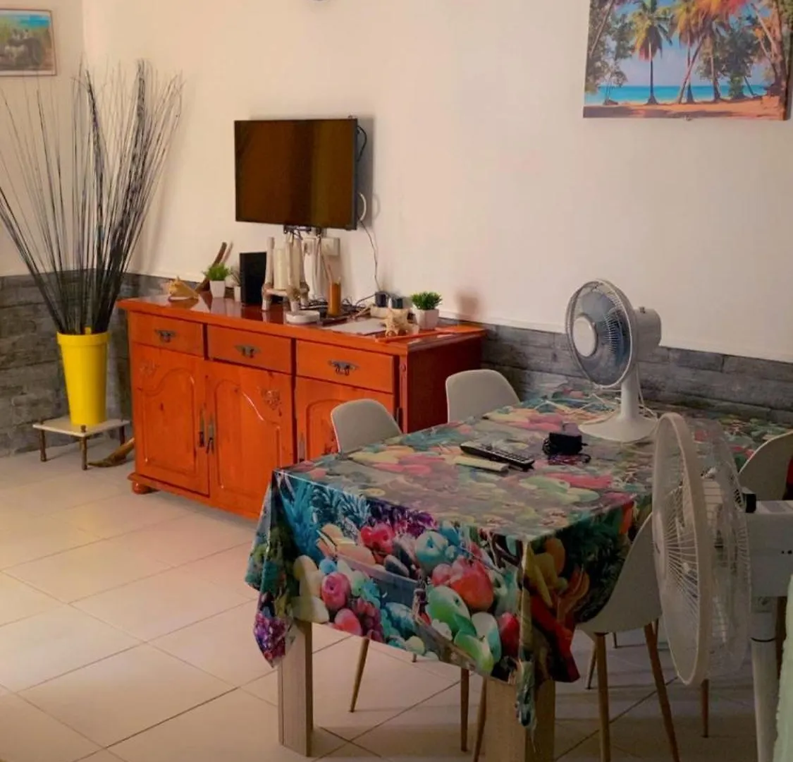 Nyaraló Maison Tartanaise La Trinité