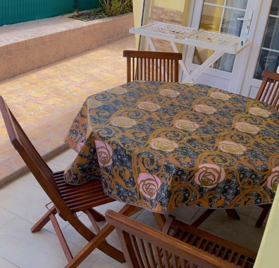 Maison Tartanaise La Trinité 0*,